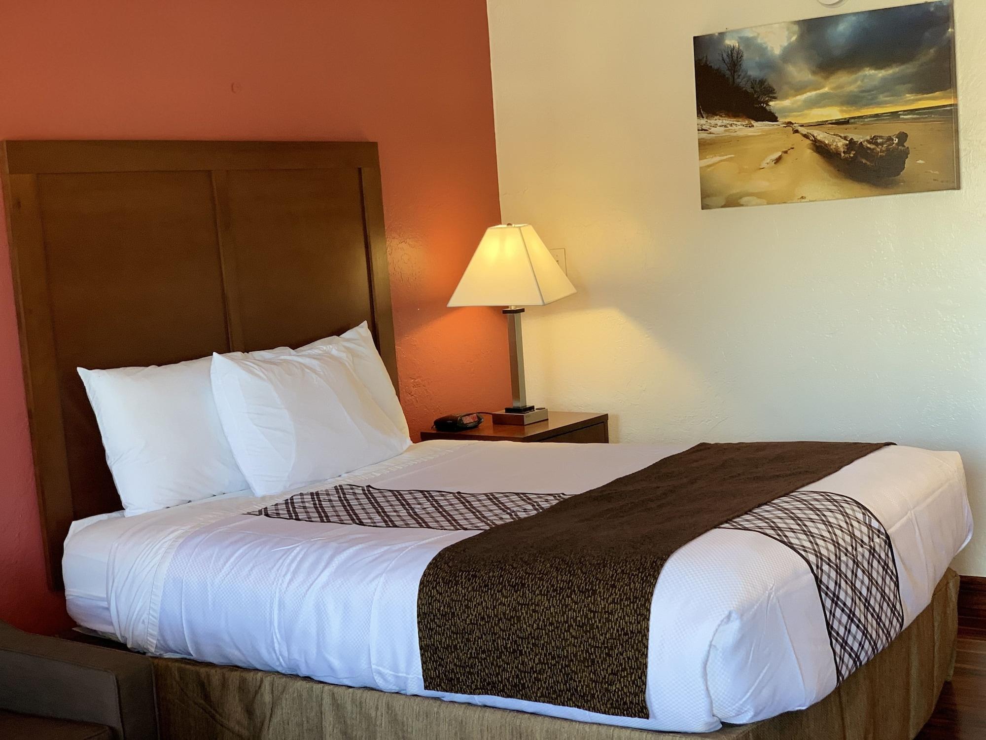 Red Carpet Inn Медфорд Екстериор снимка