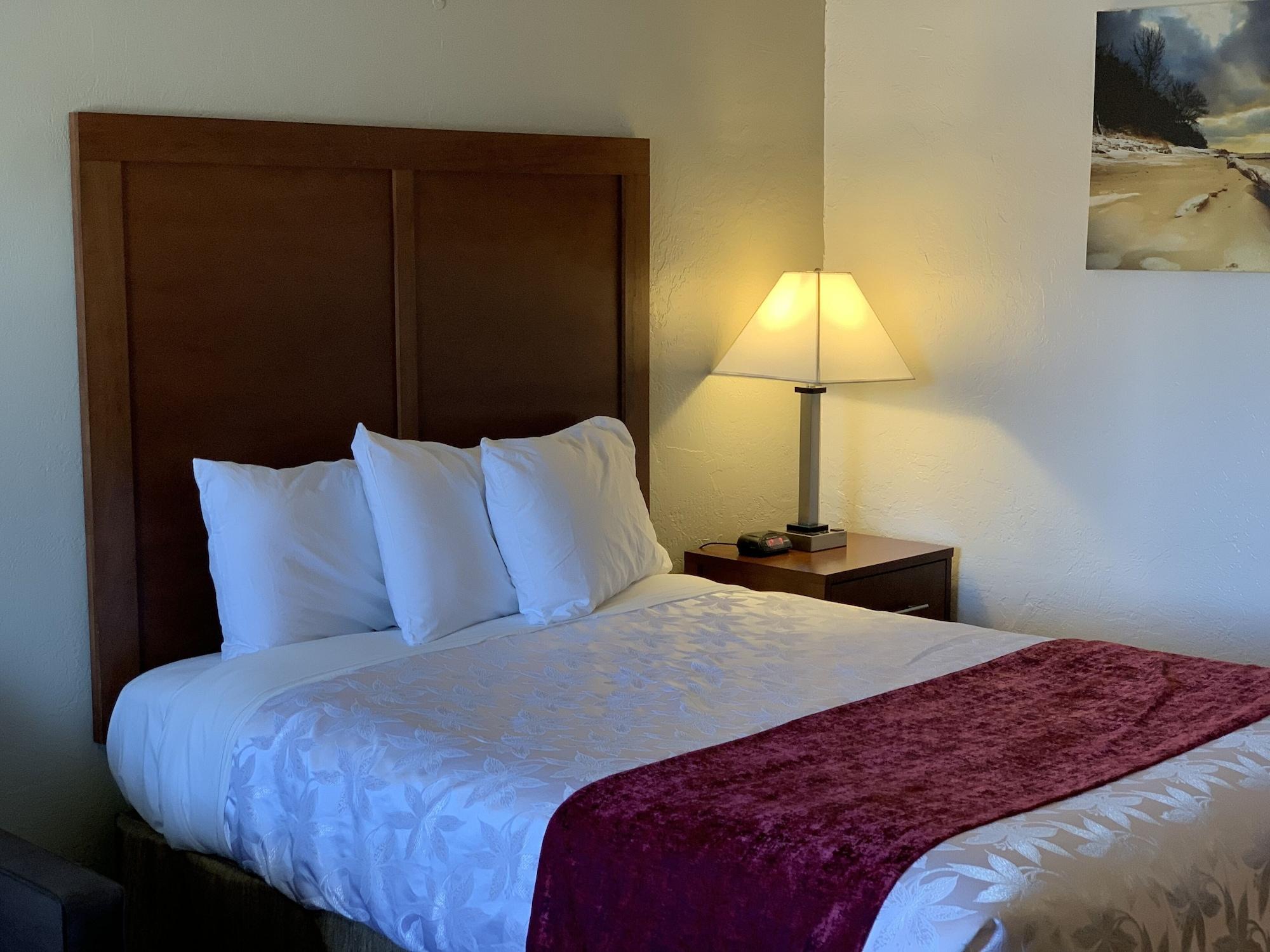 Red Carpet Inn Медфорд Екстериор снимка