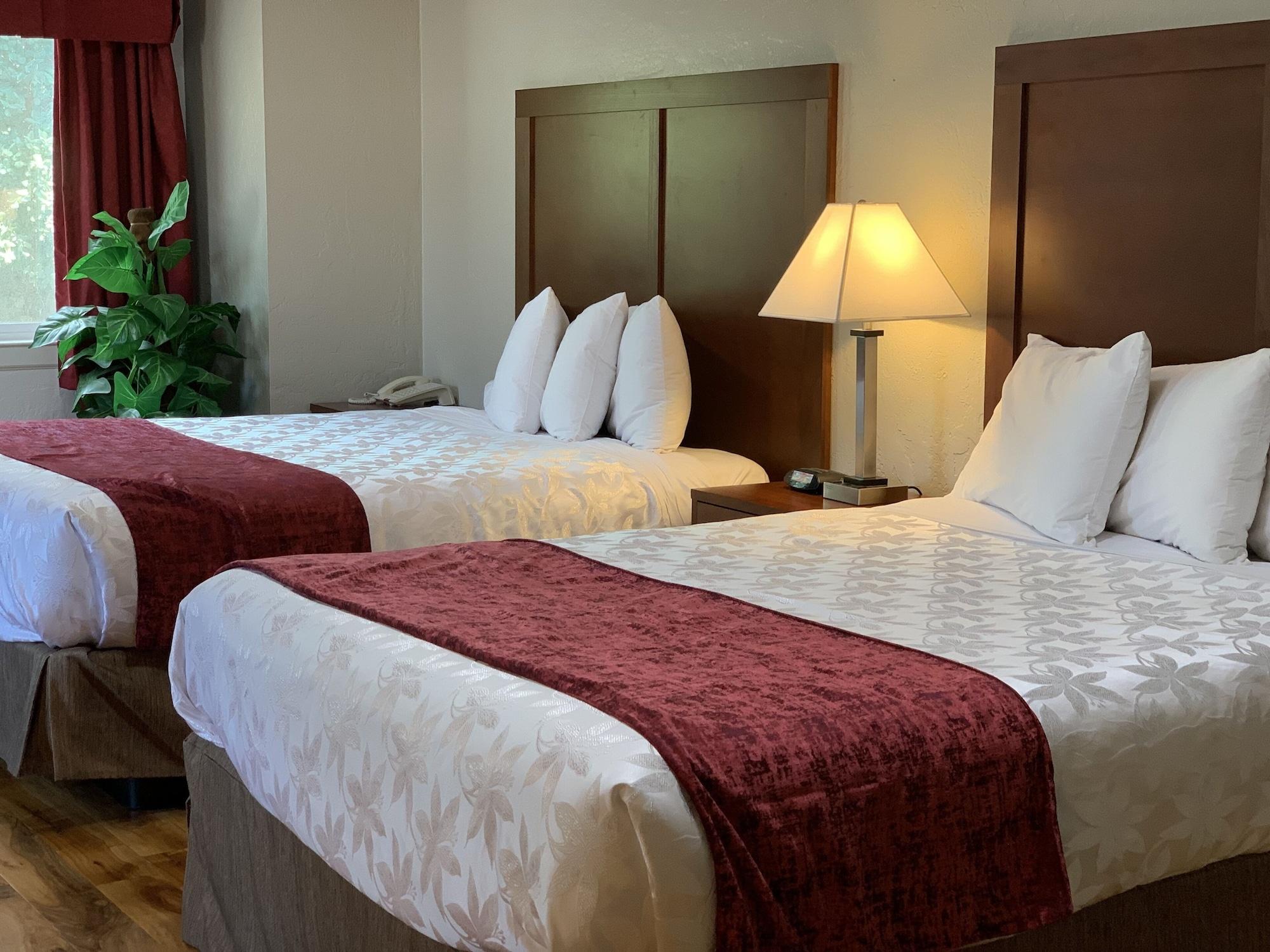 Red Carpet Inn Медфорд Екстериор снимка